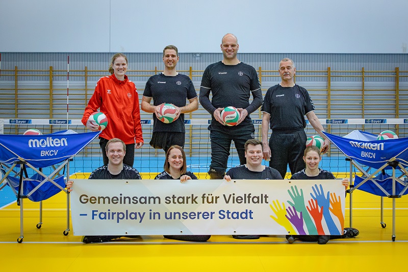 BayerSitzvolleyballklein